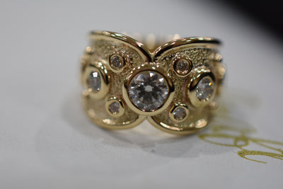 9ct Diamond set dress ring
