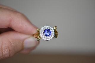 Tanzanite & Diamond ring