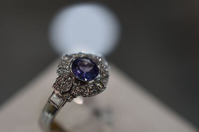 White gold, Tanzanite and diamond ring