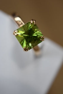 Peridot ring