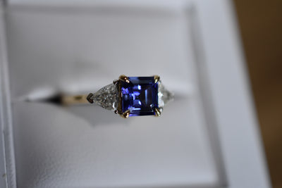 Tanzanite and Diamond set ring