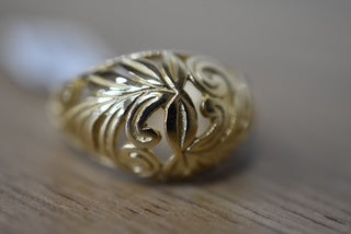 Filligree domed ring