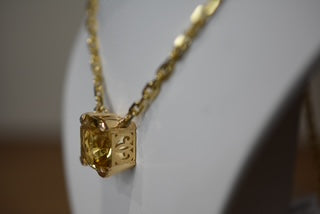 Scapolite pendant & chain