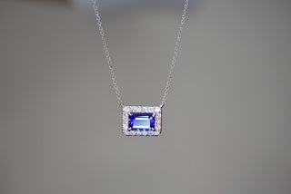 Tanzanite & Diamond set necklet