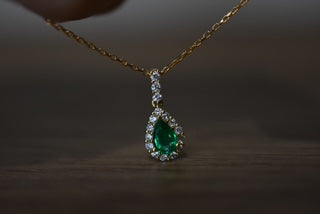 Emerald & Diamond set pendant