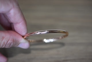 9ct Rose gold bangle