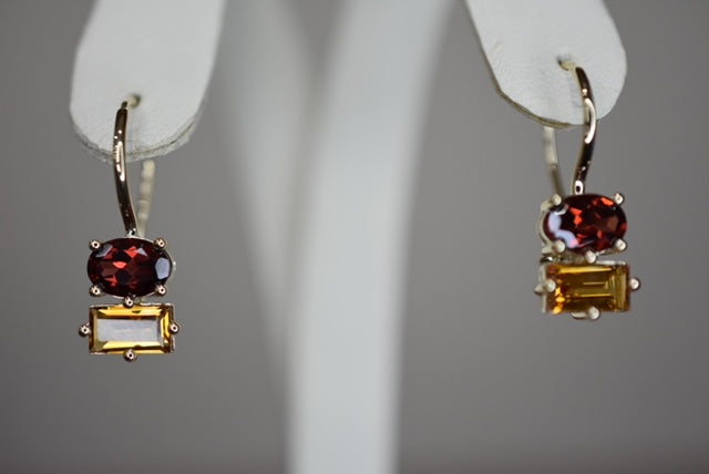 EARRING 9ct Yellow Gold CITRINE GARNET