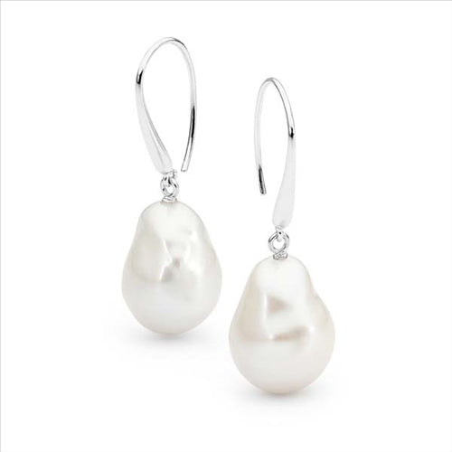 Silver, hook E/R, white Baroque drops 13-14mm