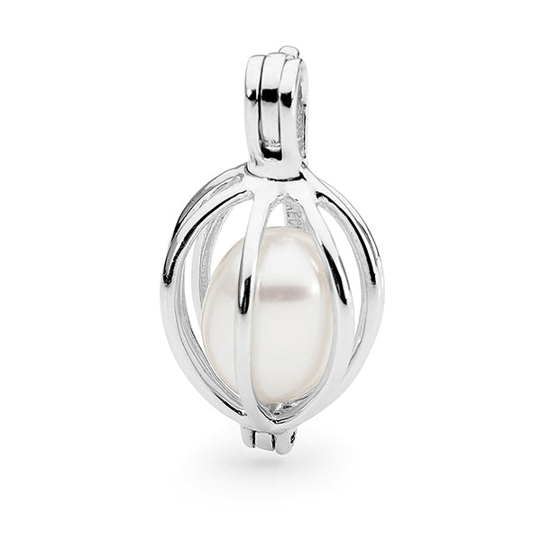 Silver, cage style pendant w FWP