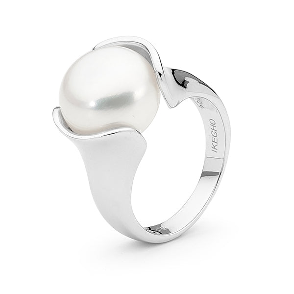 Silver White Freshwater Button ring
