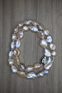 Keshi necklace