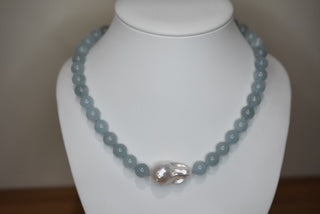 Aquamarine & Baroque necklace