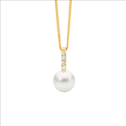 Gold plated, silver, CZ set Freshwater pearl pendant and chain