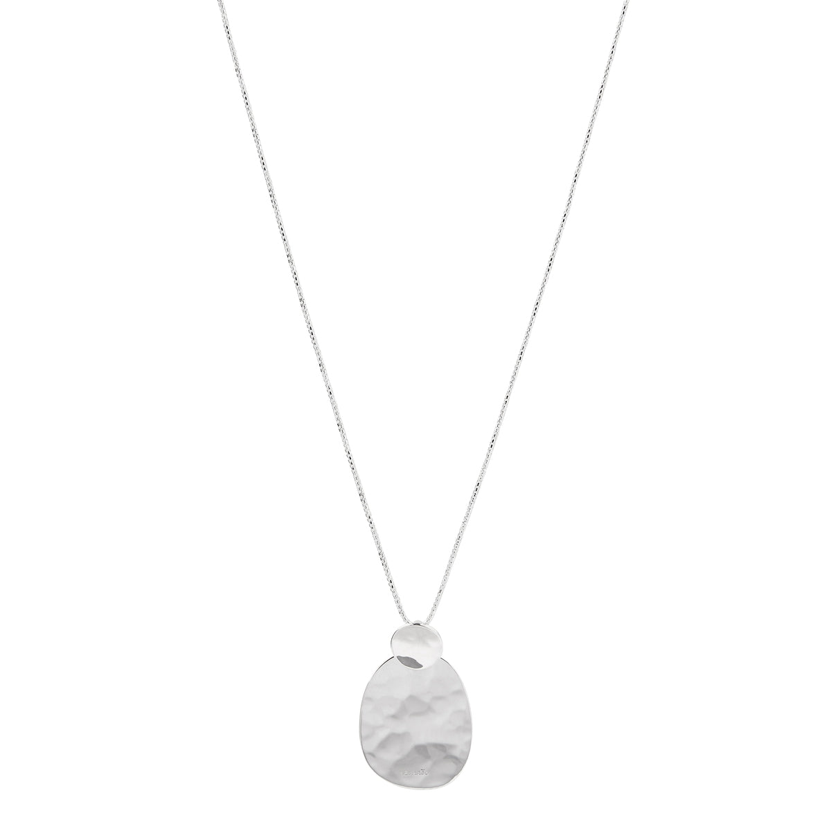 18x30mm pendant, beaten oval disc below smaller round disc with bale on 42cm antitarnish