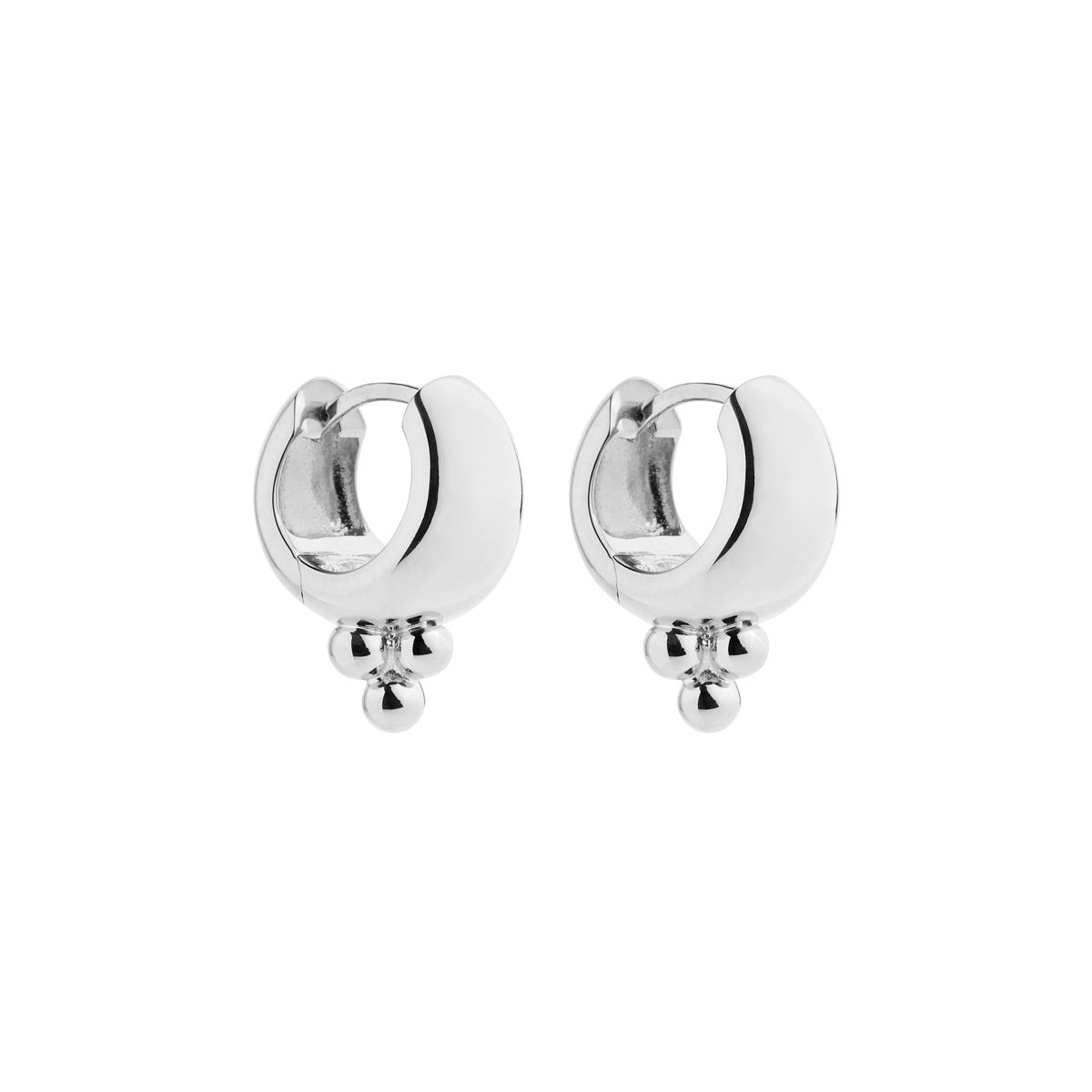 Sterling silver 8x16mm tapered huggie earring with 4 beads on bottom, antitarnish