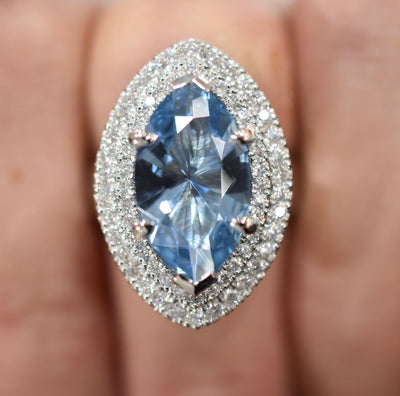 Aquamarine & Diamond ring